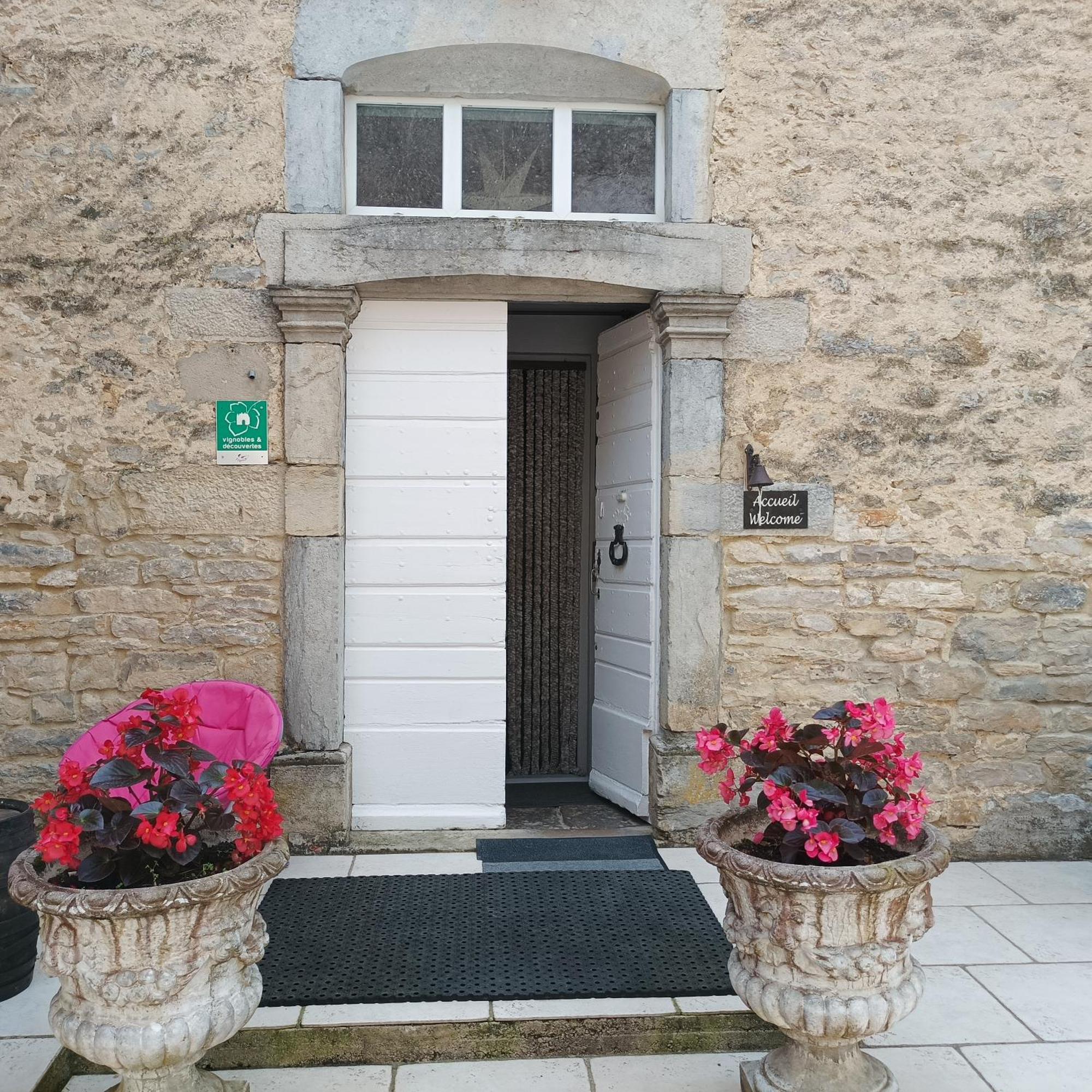 Maison d'Eusébia Château-Chalon Esterno foto