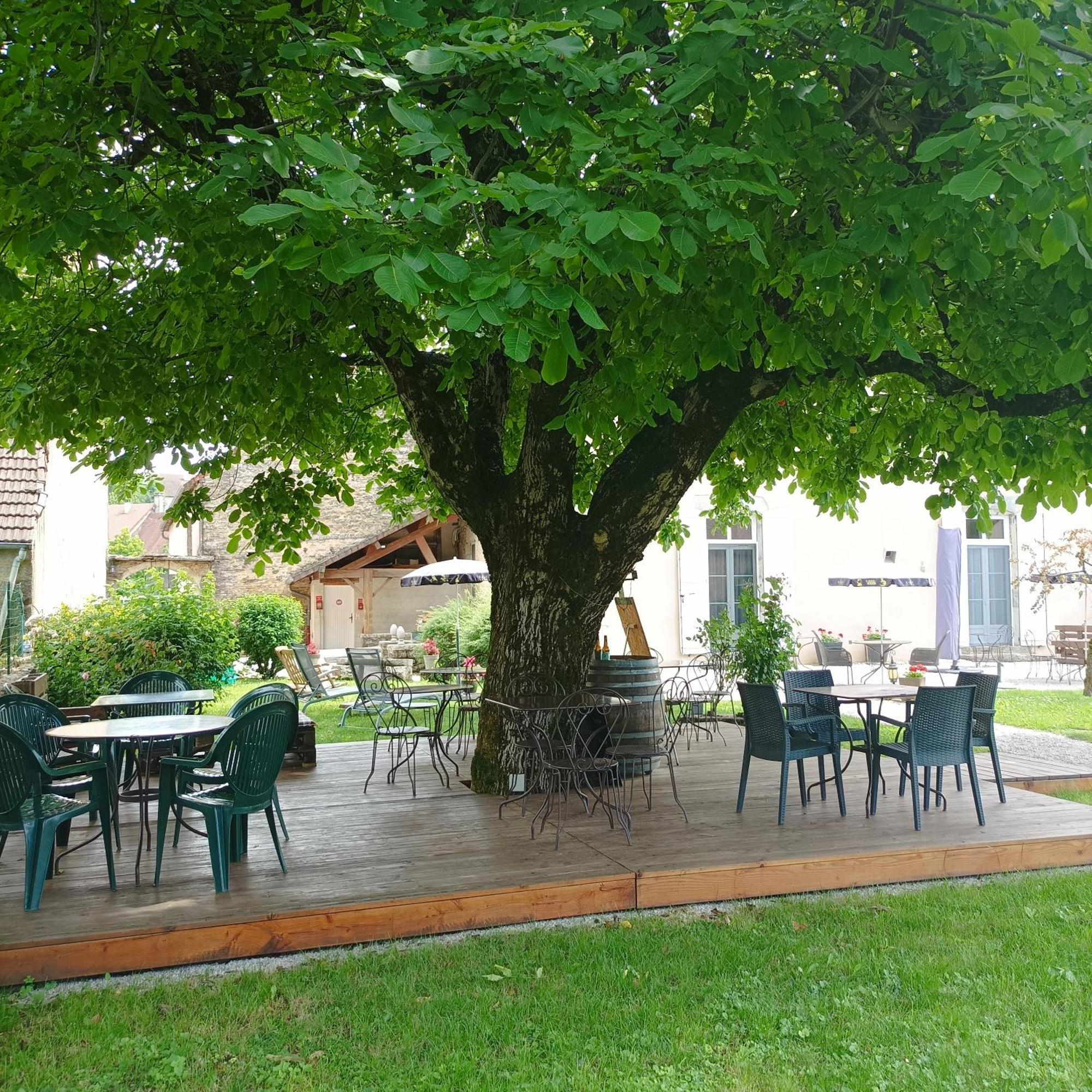 Maison d'Eusébia Château-Chalon Esterno foto