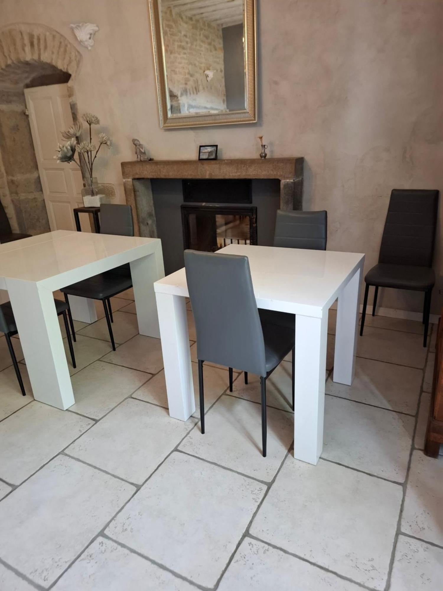 Maison d'Eusébia Château-Chalon Esterno foto