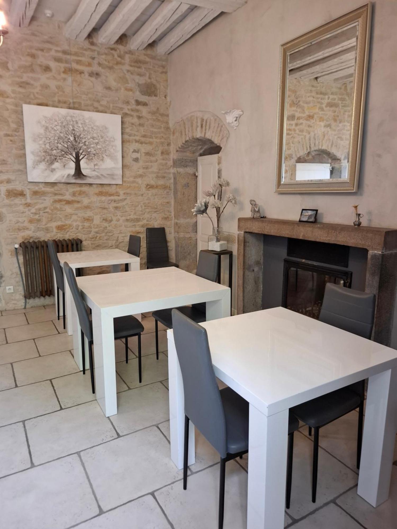 Maison d'Eusébia Château-Chalon Esterno foto