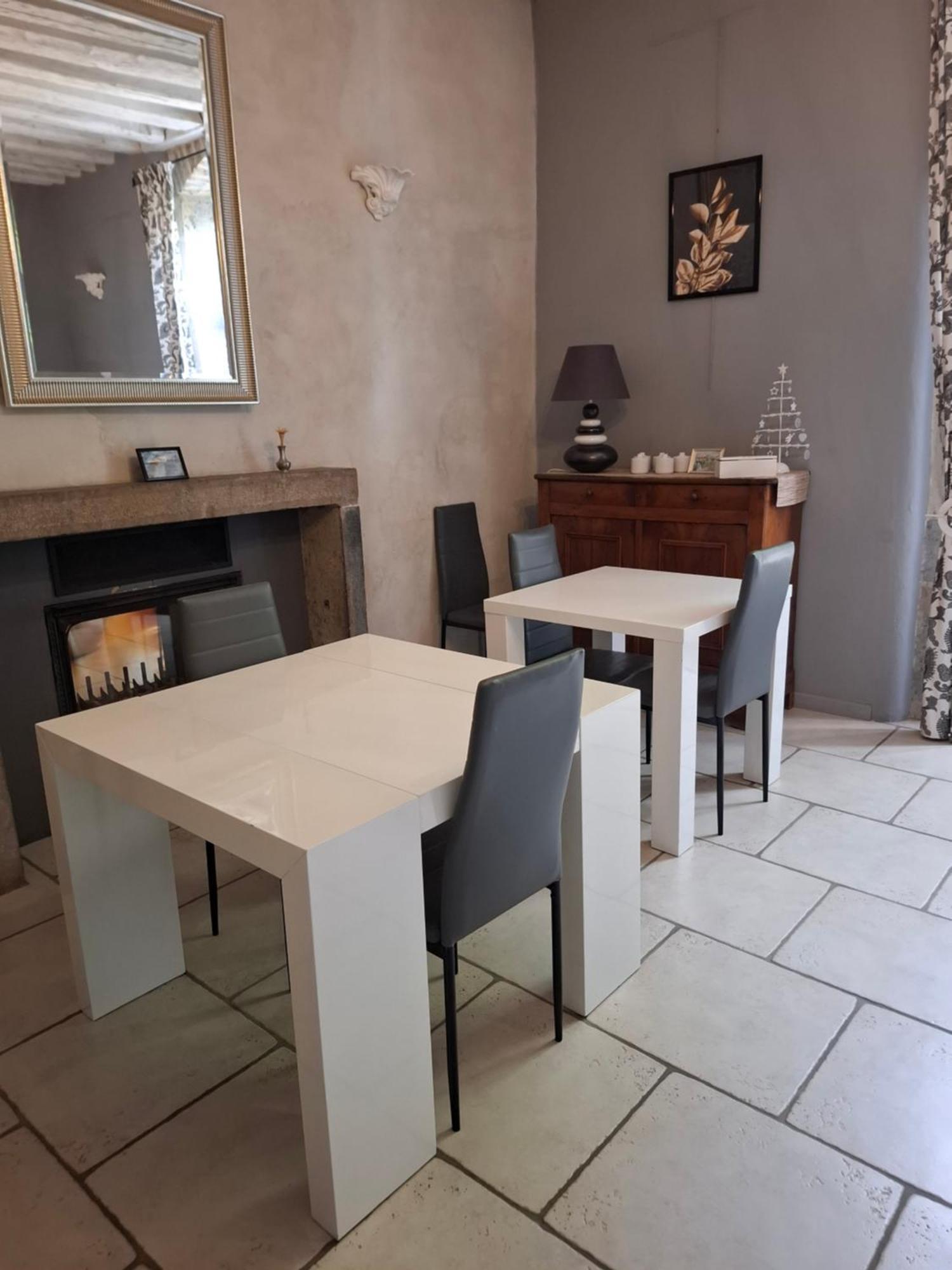 Maison d'Eusébia Château-Chalon Esterno foto